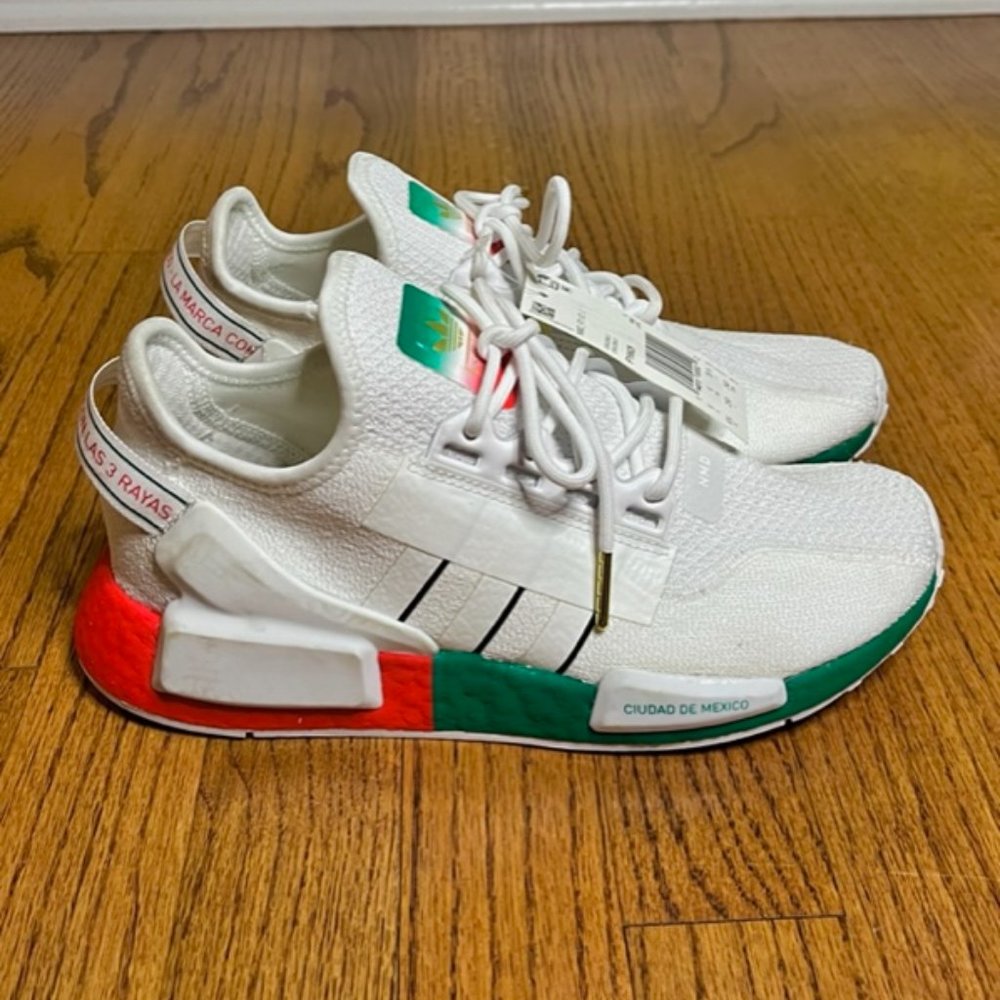 ADIDAS:(#NMD_R1.V2 J) UNITED BY SNEAKERS 'MEXICO CITY 2020'-SIZE 6.5Y BRAND NEW!